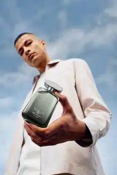 pinvideodownload.net_This_contains_an_image_of_Bentley's_Latest_Fragrances_Is_Its_Best_Yet